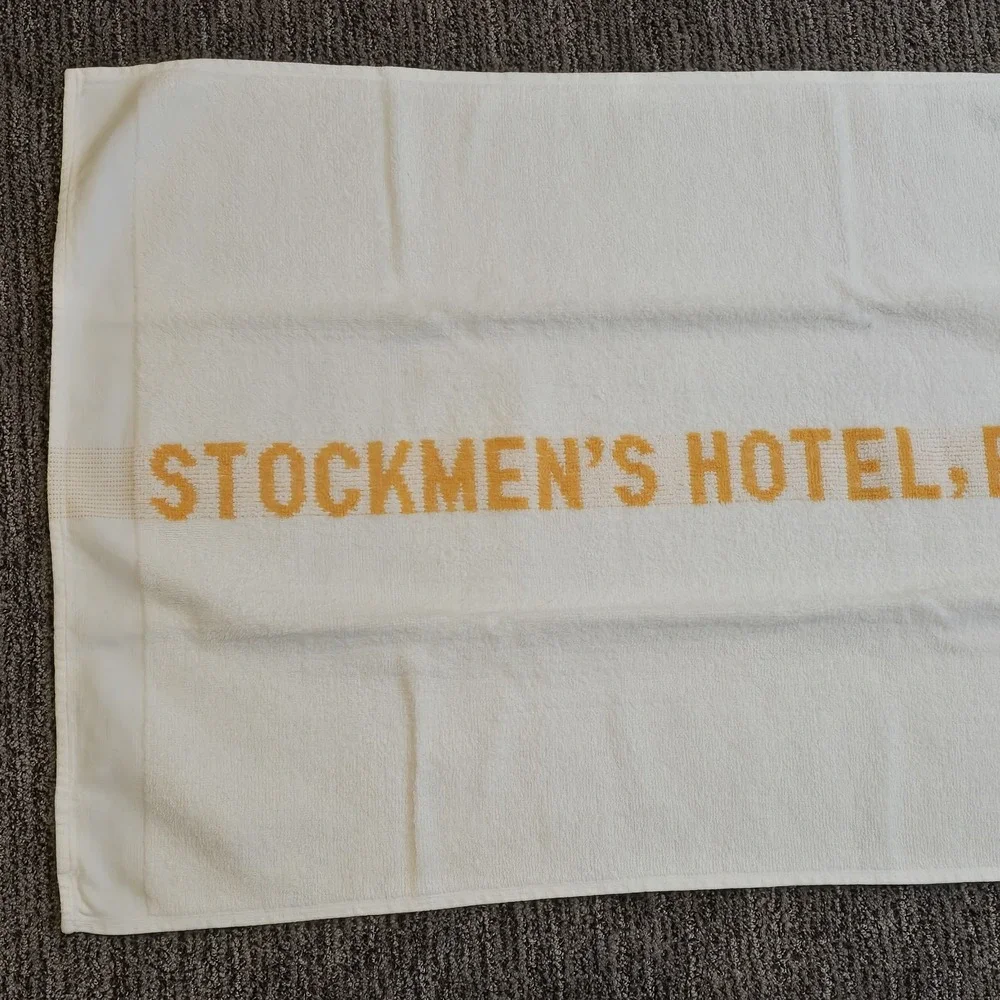 Vtg STOCKMEN'S HOTEL ELKO NEVADA '52 1952 1950s‎ Towel Bager Terry